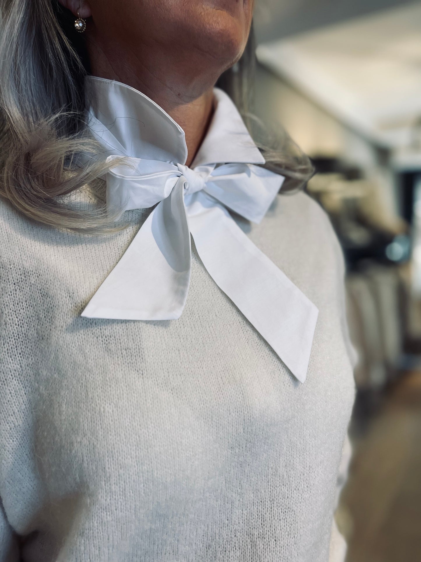 Collar Bow White - Blue - Black